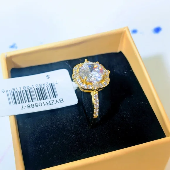 Tanzanite cubic Zirconia fancy Halo ring in silver plate - Picture 2 of 5